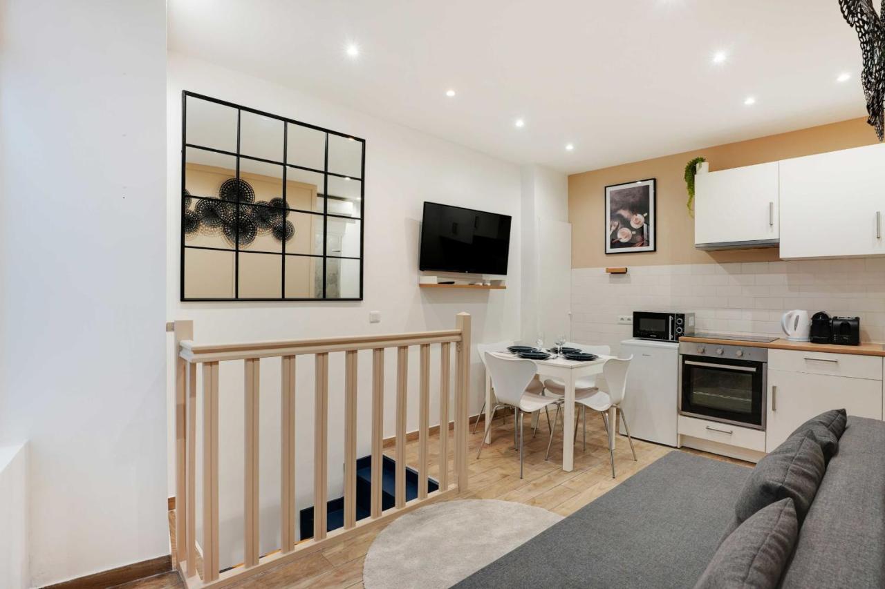 パリCosy Duplex - 1Br4P - St Fargeauアパートメント エクステリア 写真
